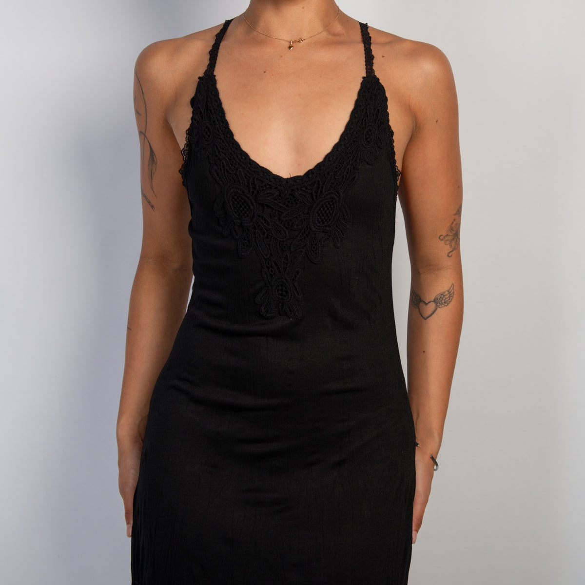 BLACK MIDI DRESS