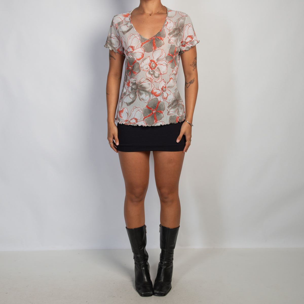 FLORAL MESH TEE