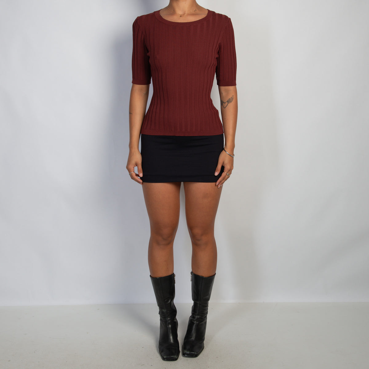 MAROON RIB TOP