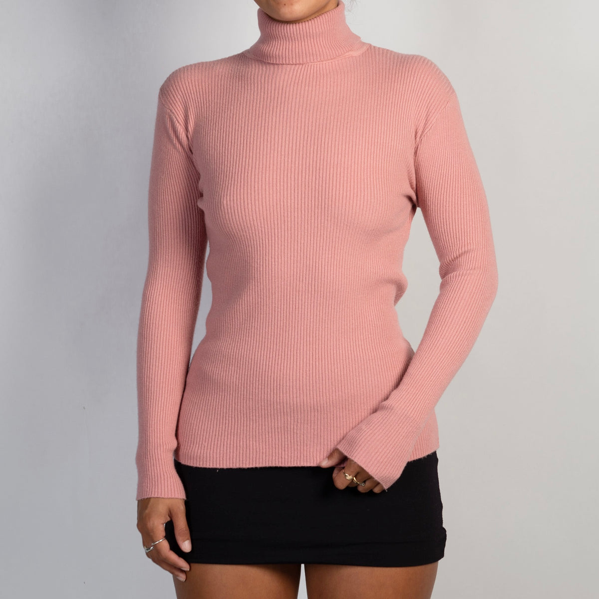 PINK RIB TURTLENECK TOP
