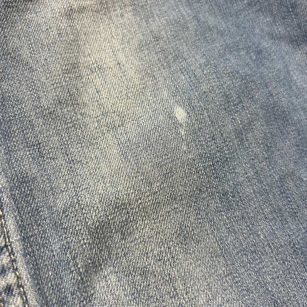 LIGHT WASH FLARE JEANS