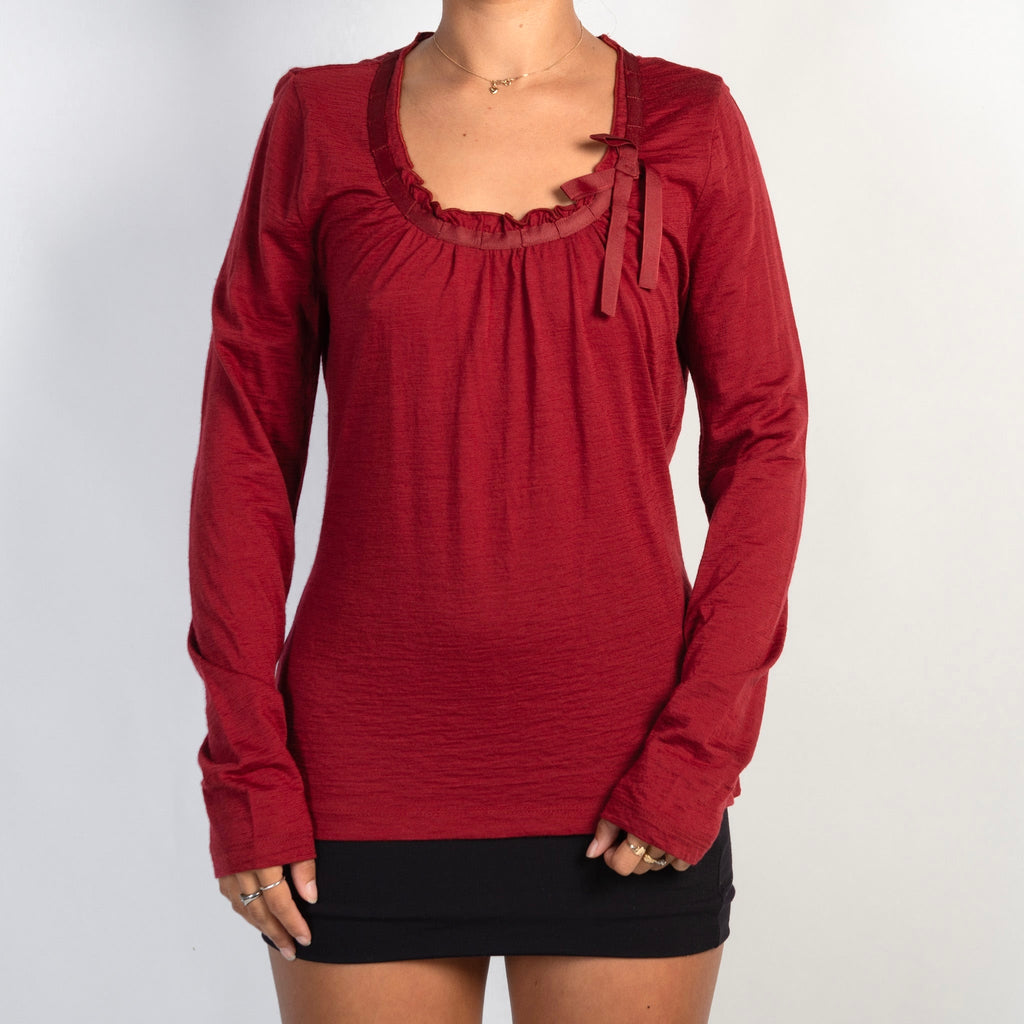 RED WOOL LONG SLEEVE TOP