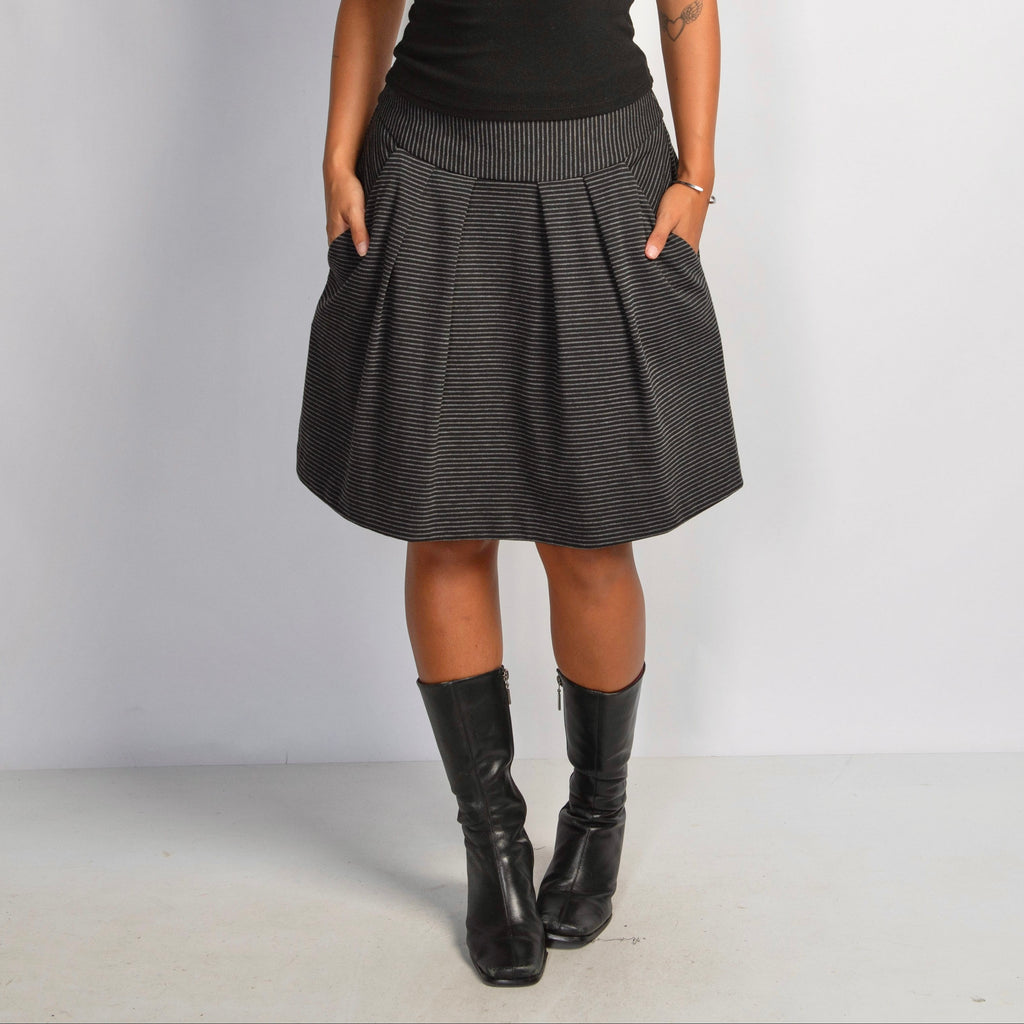 STRIPE PLEATED MIDI SKIRT