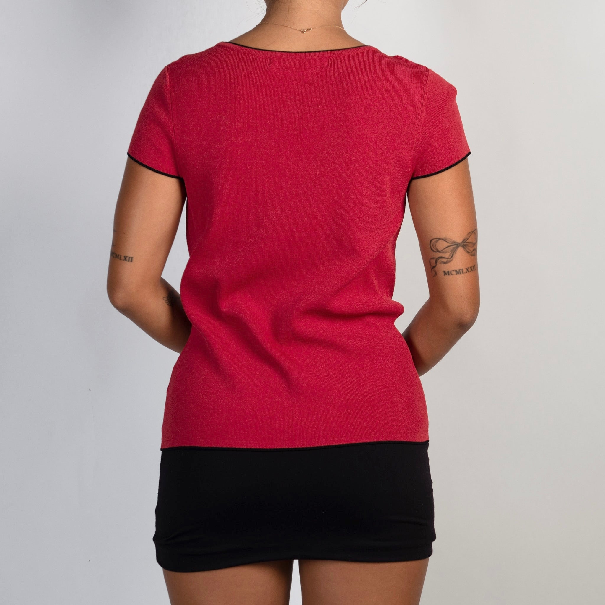 RED KNIT TOP