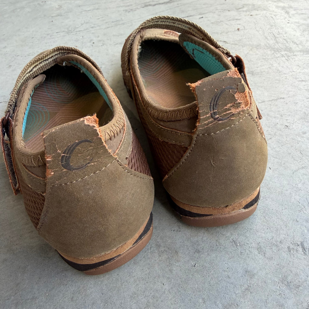 BROWN MARY JANE FLATS