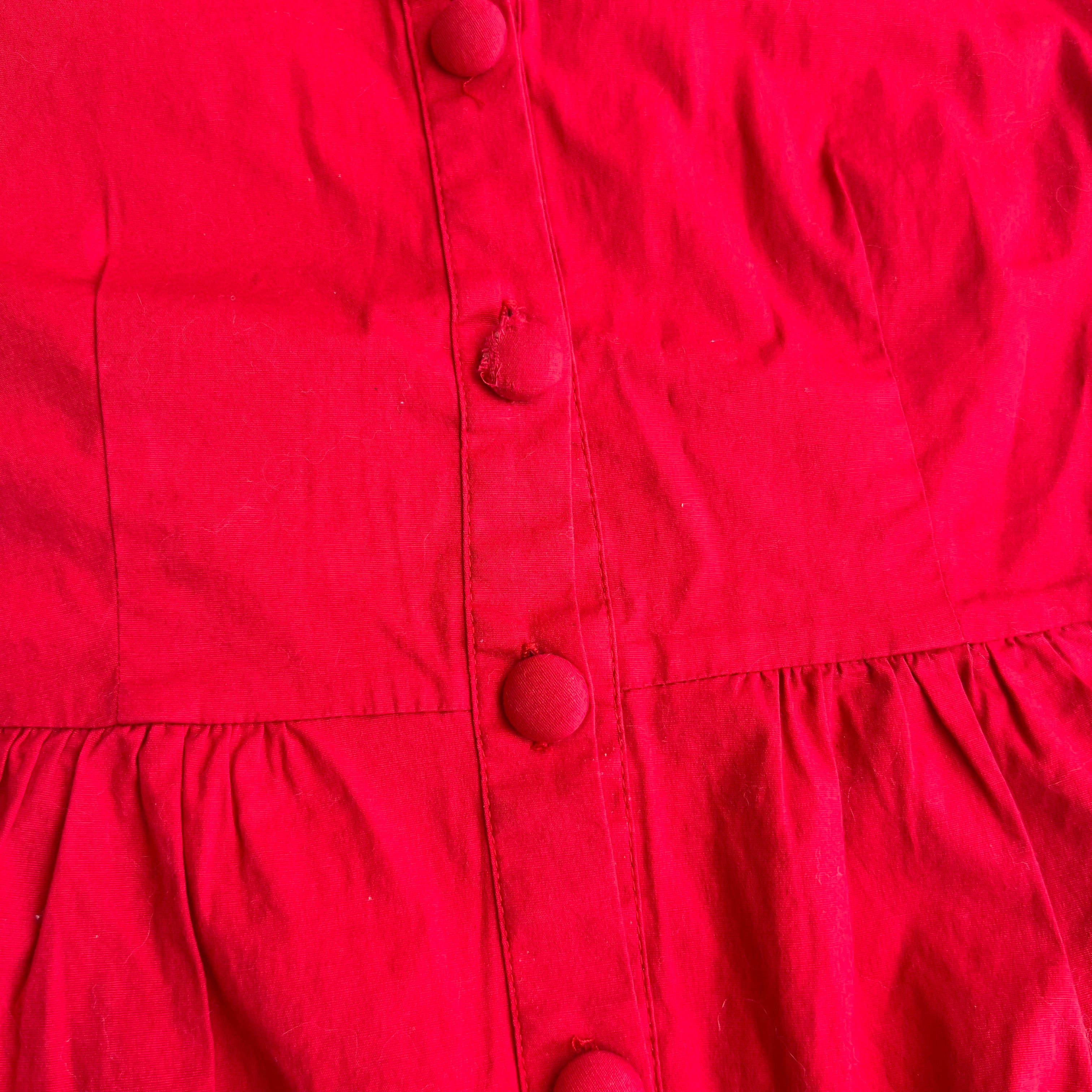 RED SHORT SLEEVE BLOUSE