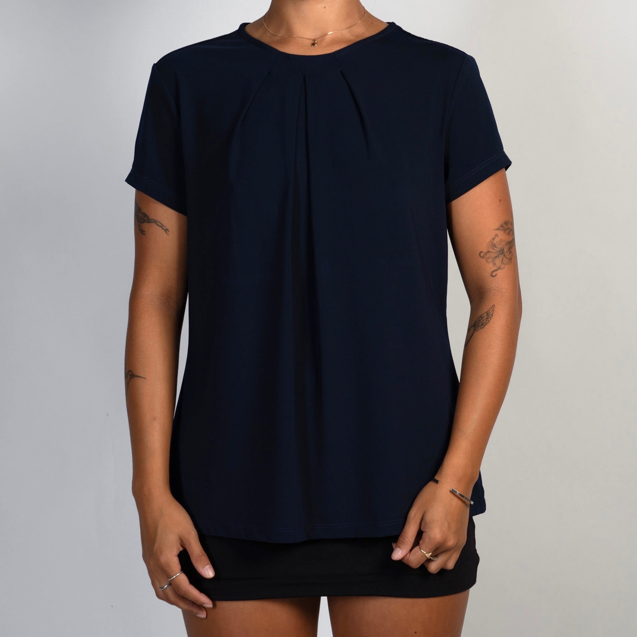 NAVY PLEAT TOP