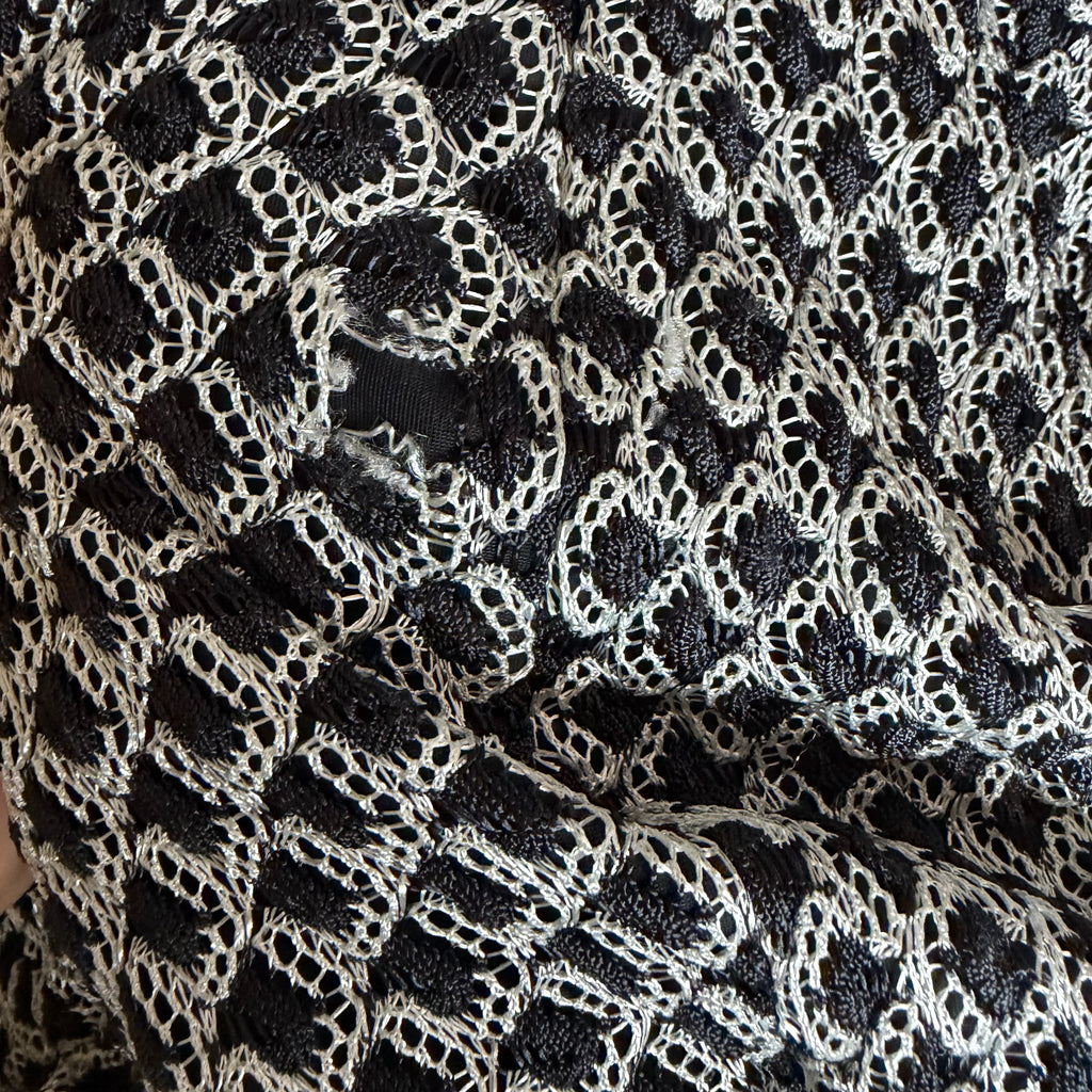 B&W TEXTURED GOWN