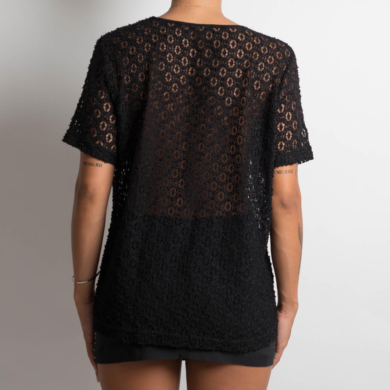 BLACK LACE TSHIRT