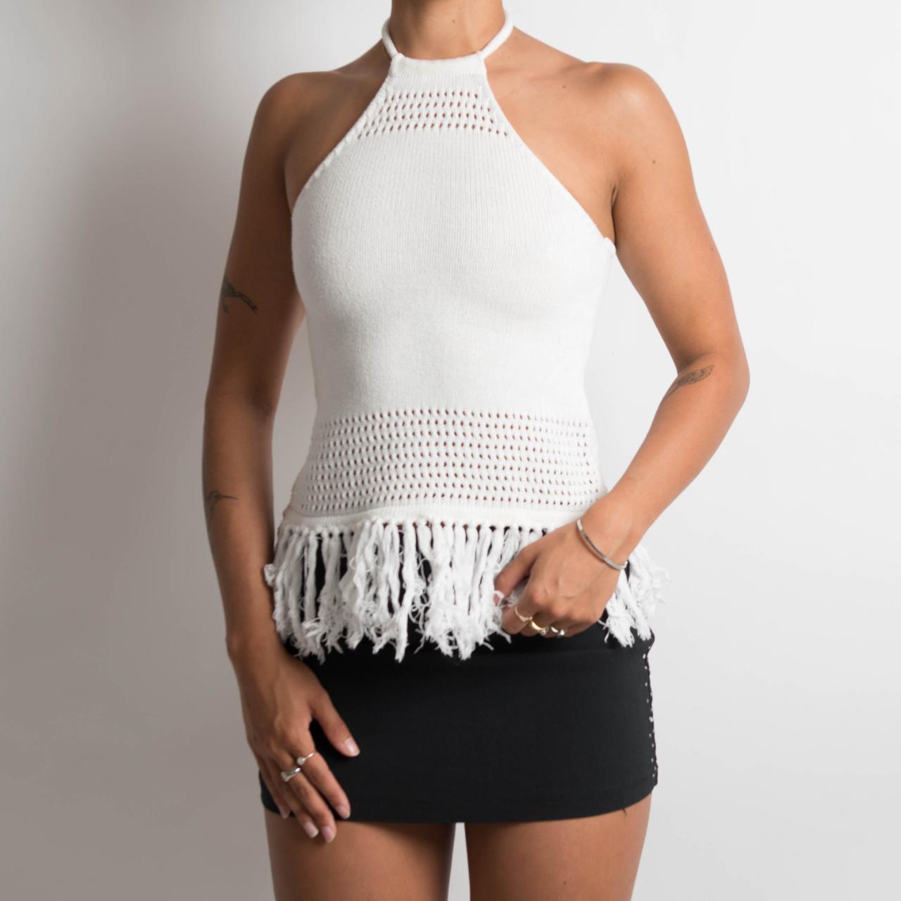 WHITE KNIT HALTERNECK TOP