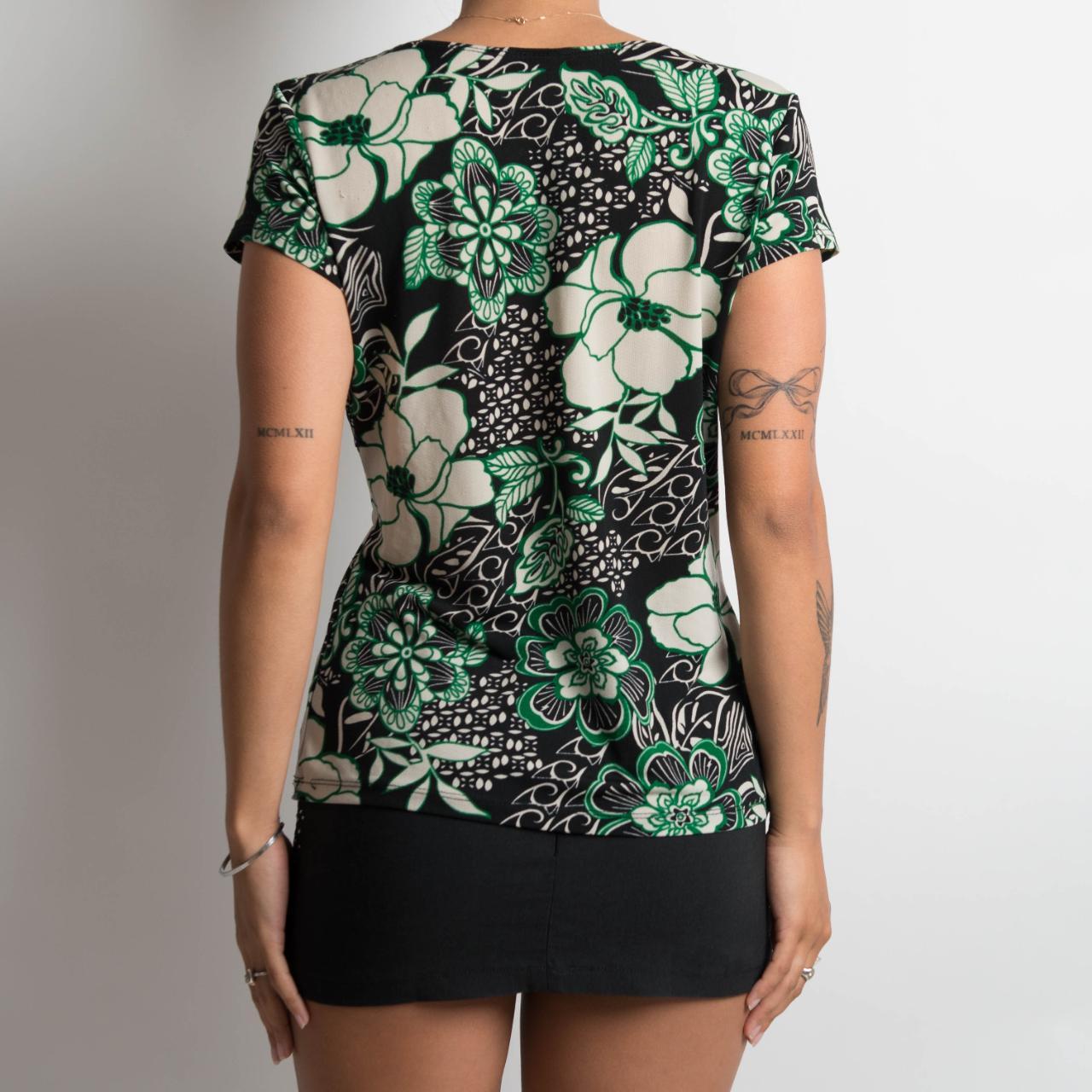 GREEN FLORAL MESH TOP