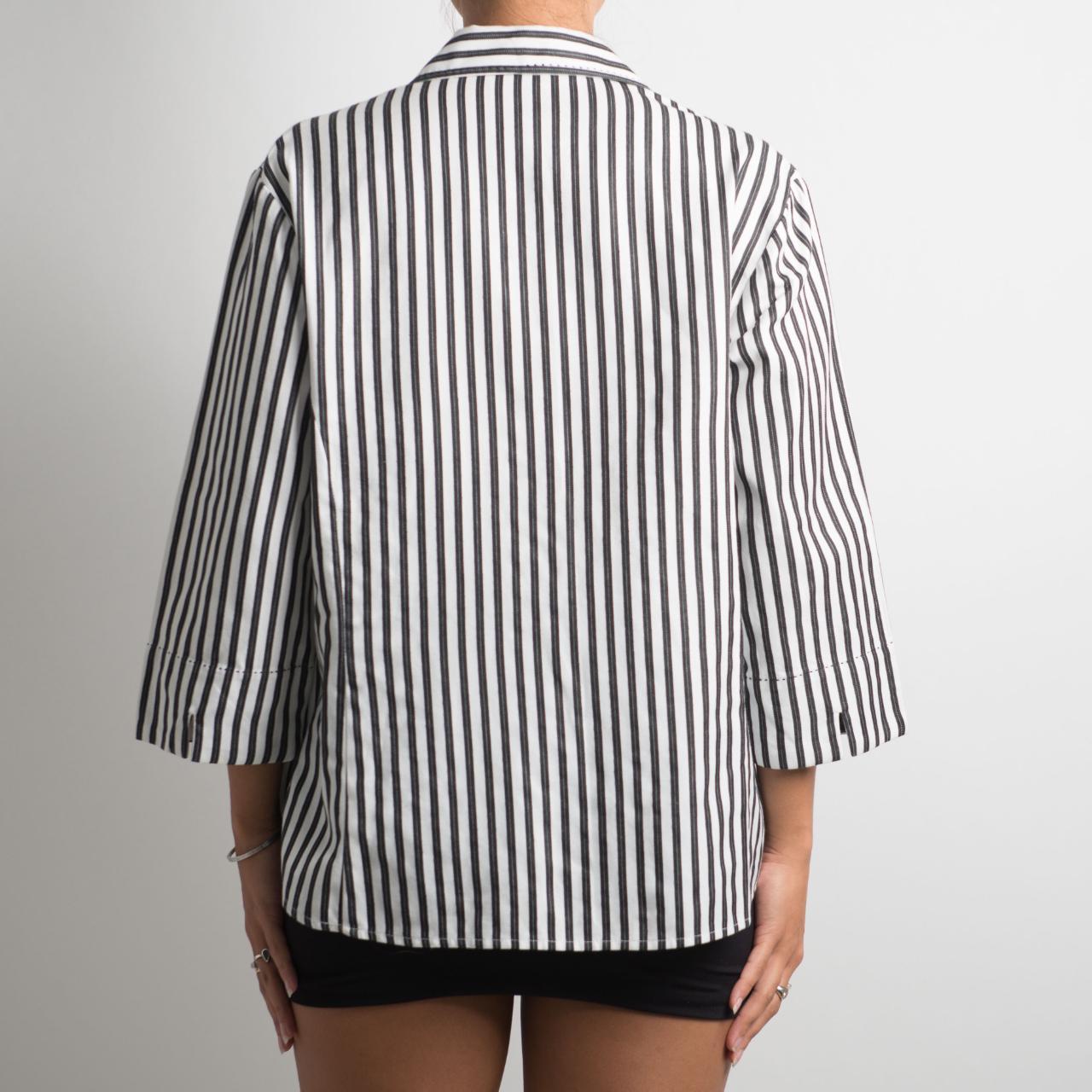 STRIPED 3/4 SLEEVE BLOUSE