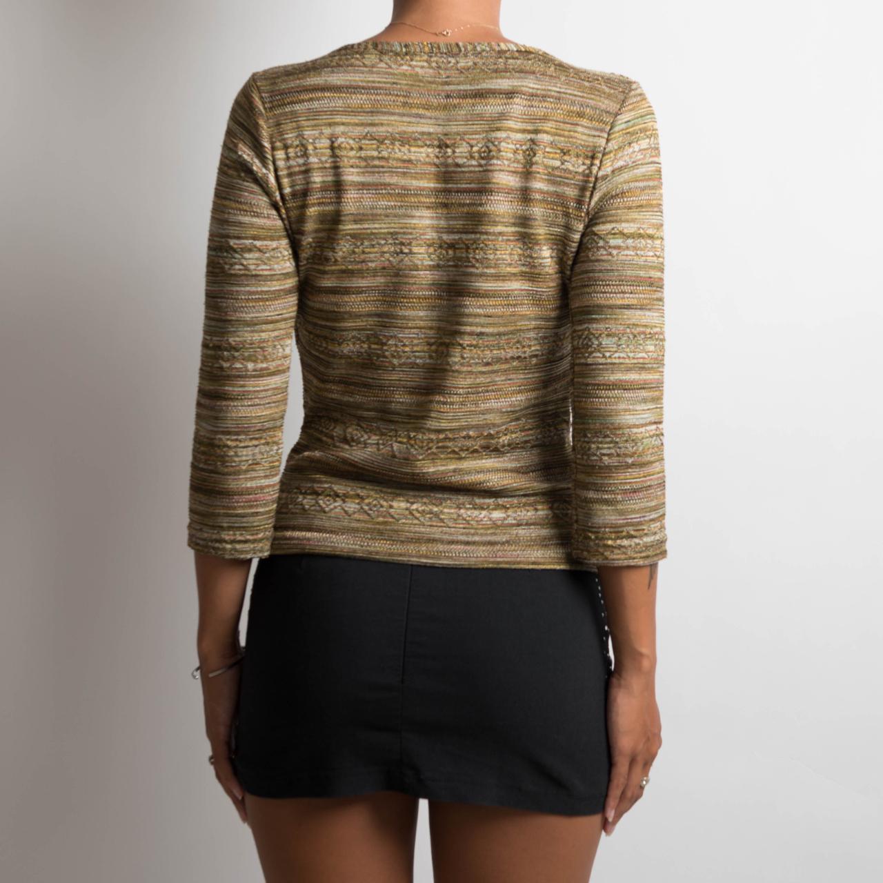 KHAKI TEXTURED 3/4 SLEEVE TOP