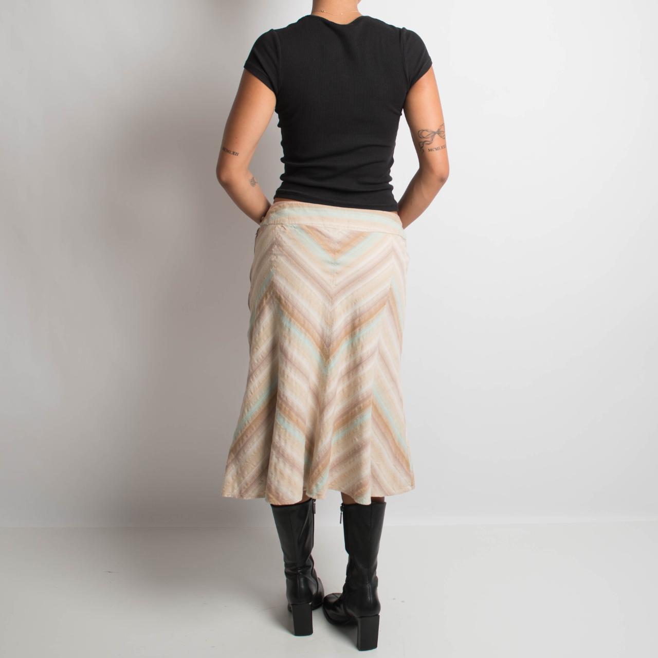 CREAM CHEVRON MIDI SKIRT