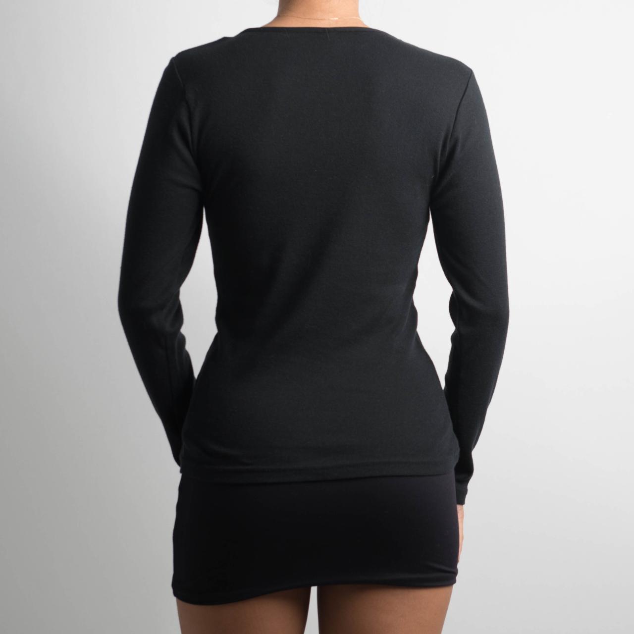 BLACK LONG SLEEVE TOP