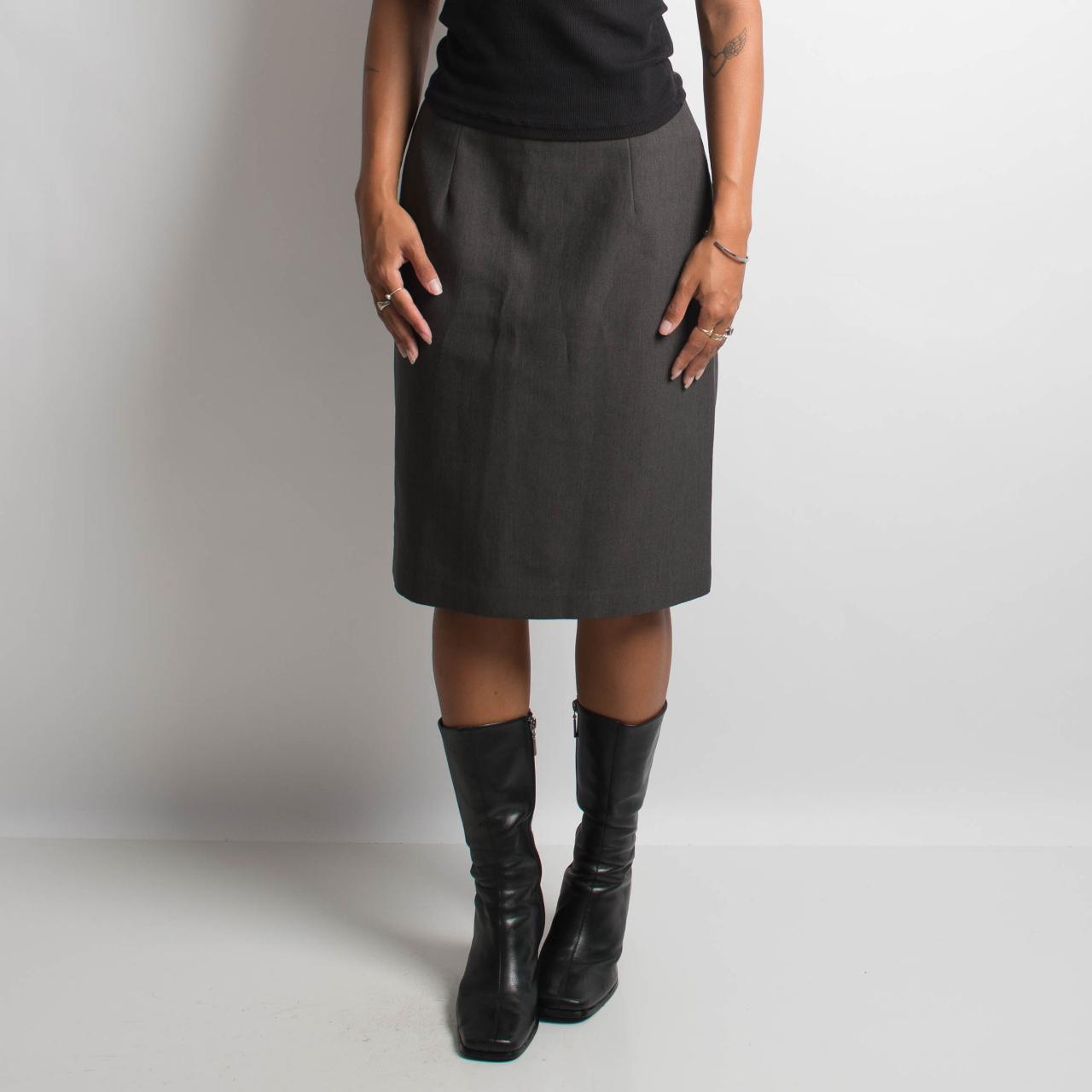 CHARCOAL MIDI SKIRT