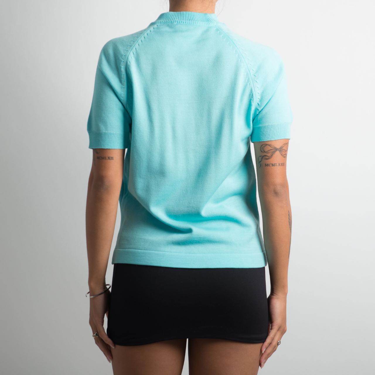 TEXTURED KNIT SHORT SLEEVE