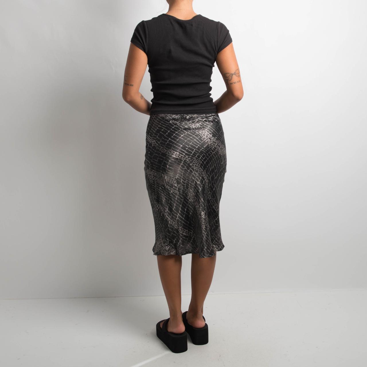 ANIMAL PRINT MIDI SKIRT