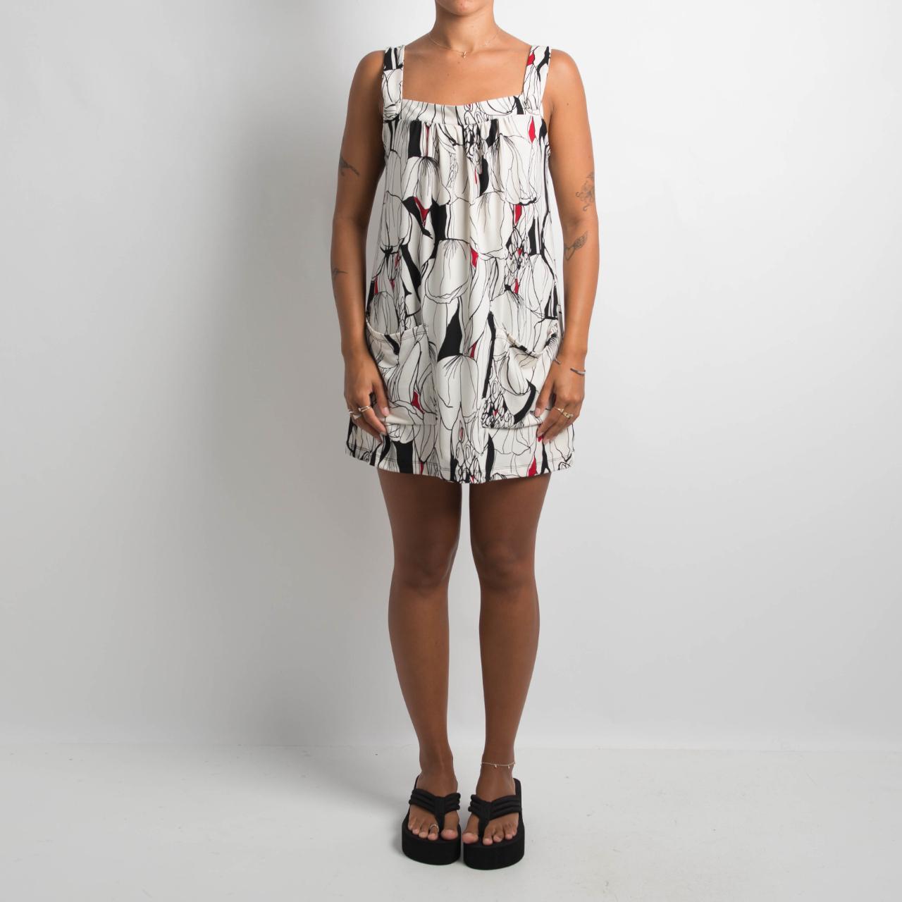 PATTERNED LONGLINE TOP