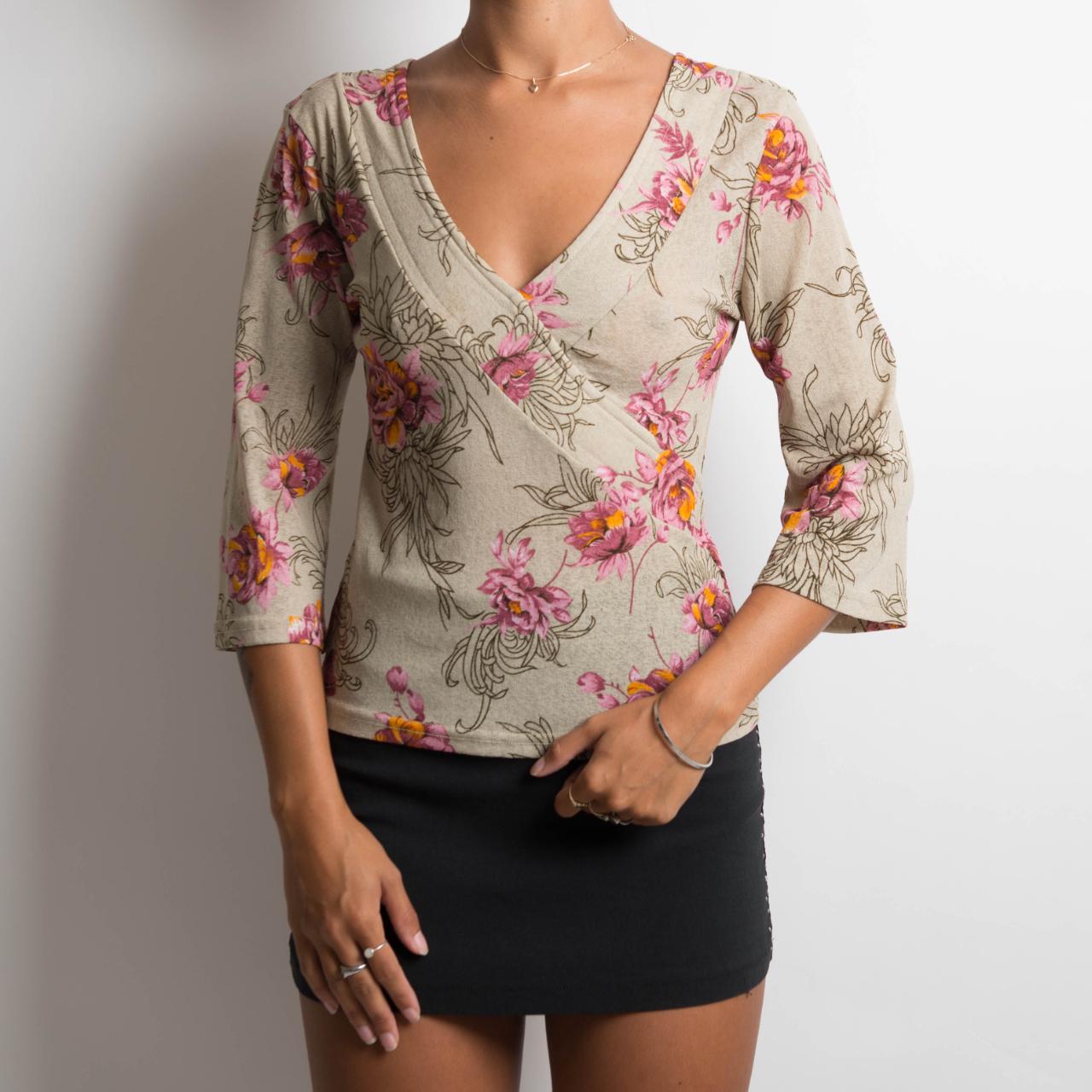 FLORAL 3/4 SLEEVE TOP