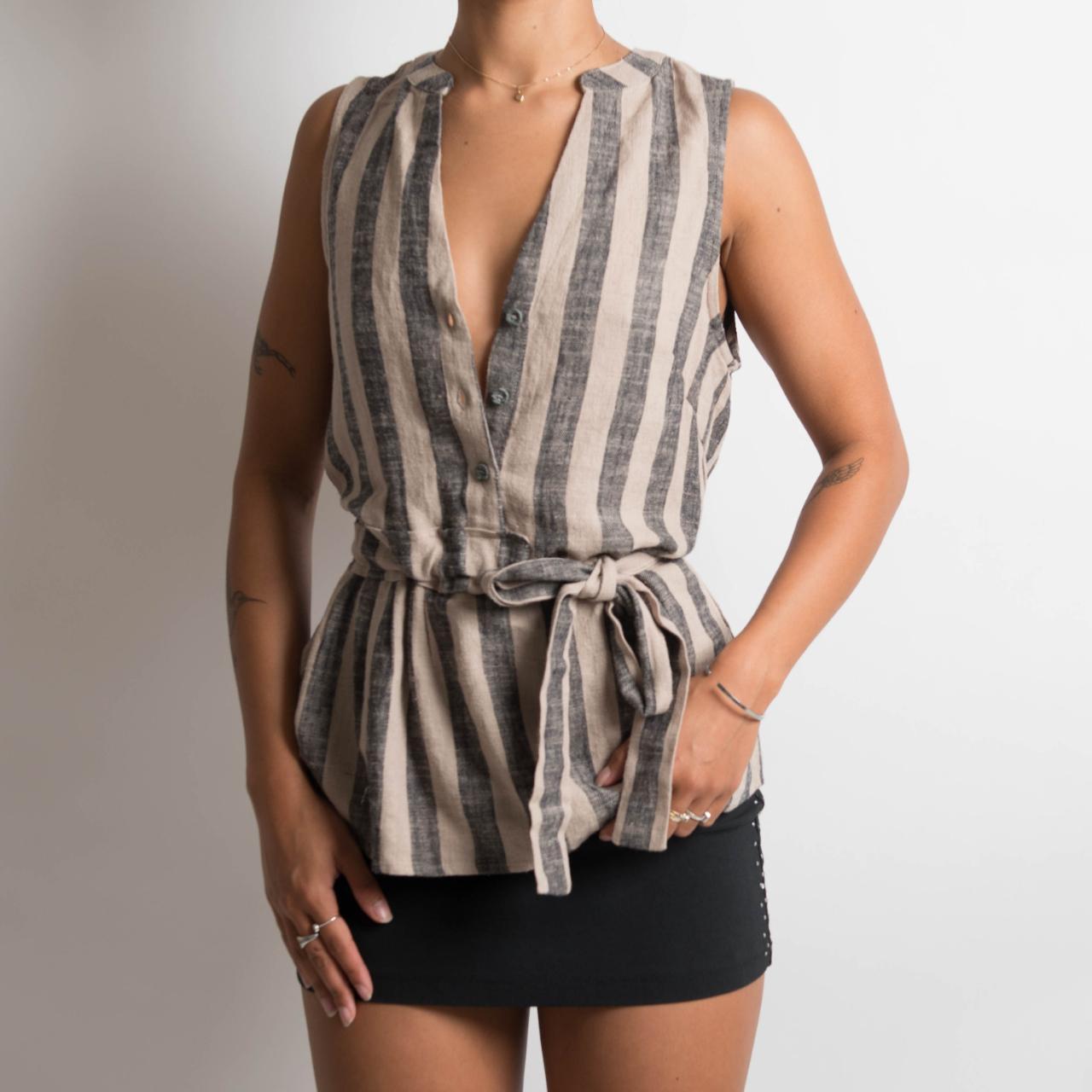 STRIPED SLEEVELESS TOP