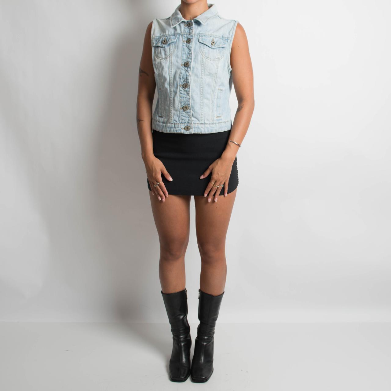 LIGHT WASH DENIM VEST