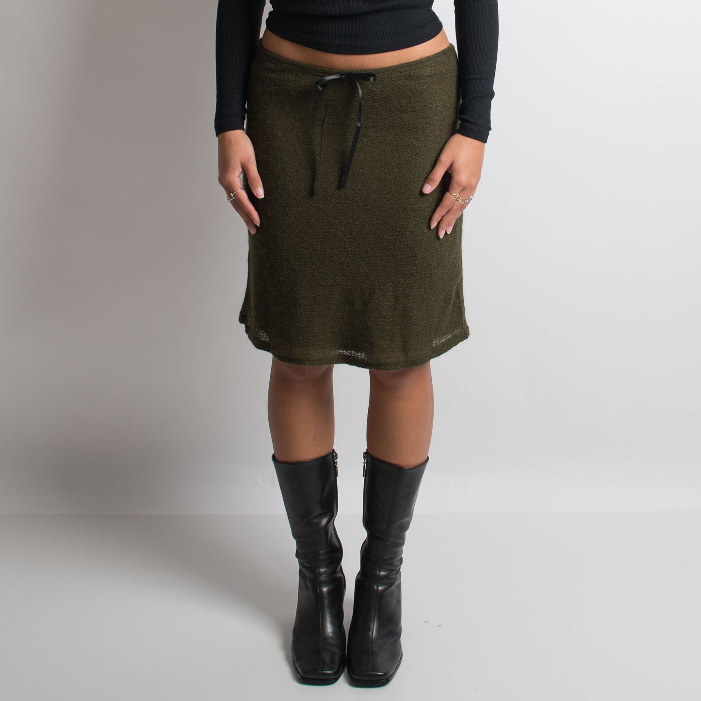 KHAKI KNIT SKIRT