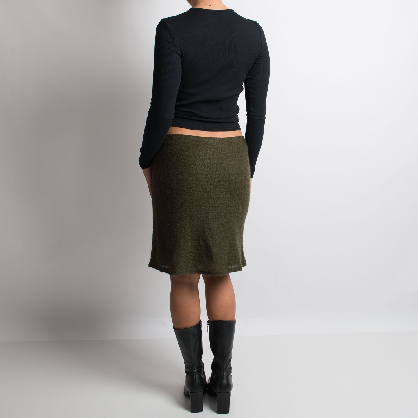 KHAKI KNIT SKIRT