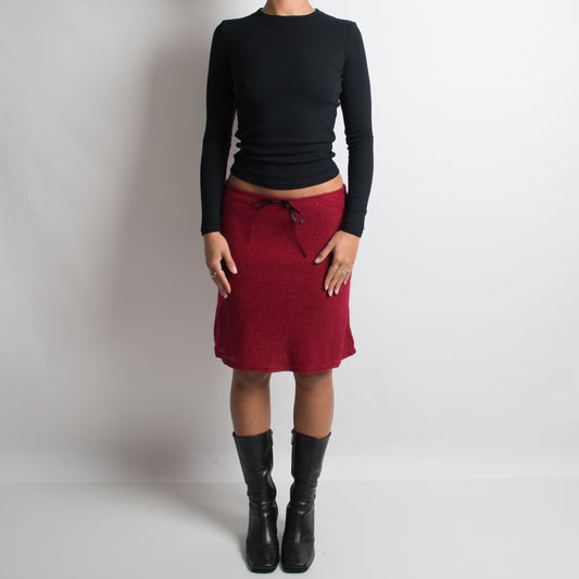 RASPBERRY KNIT SKIRT