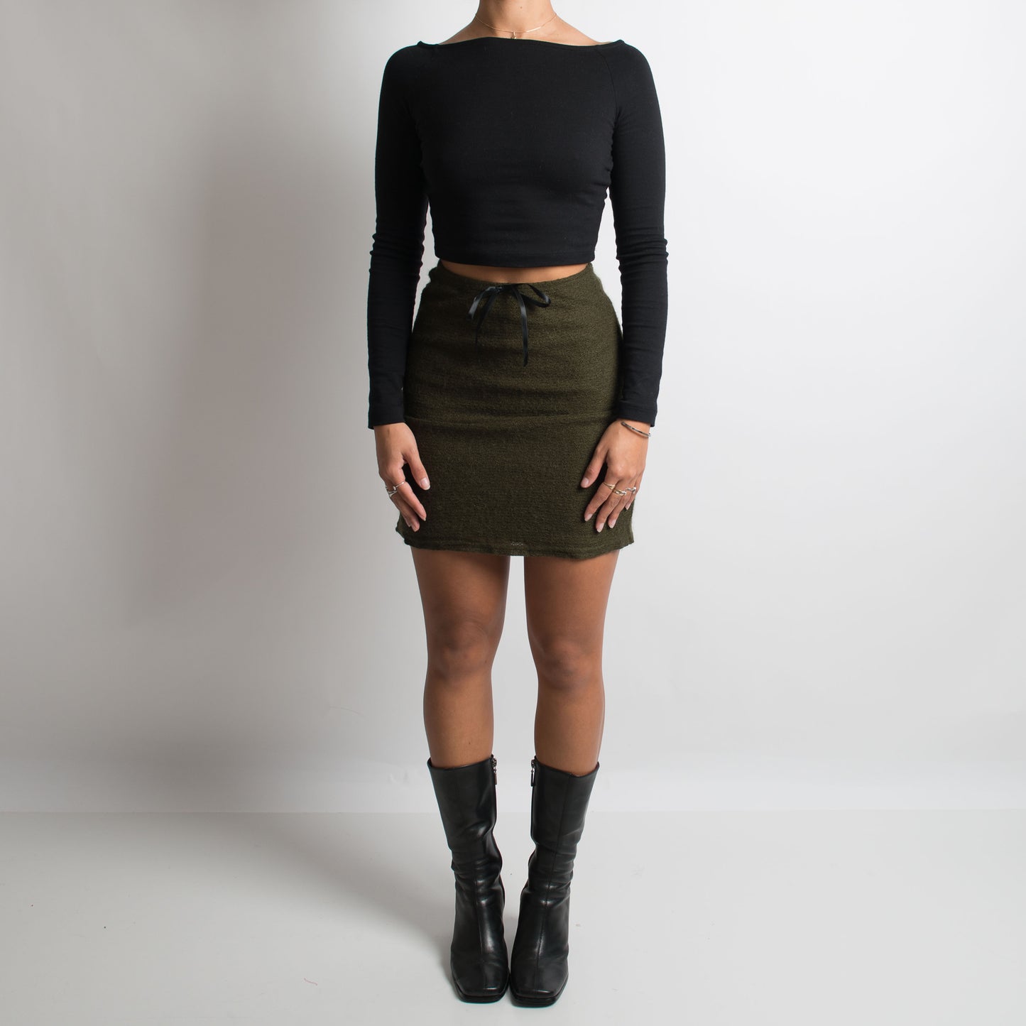 KHAKI KNIT SKIRT