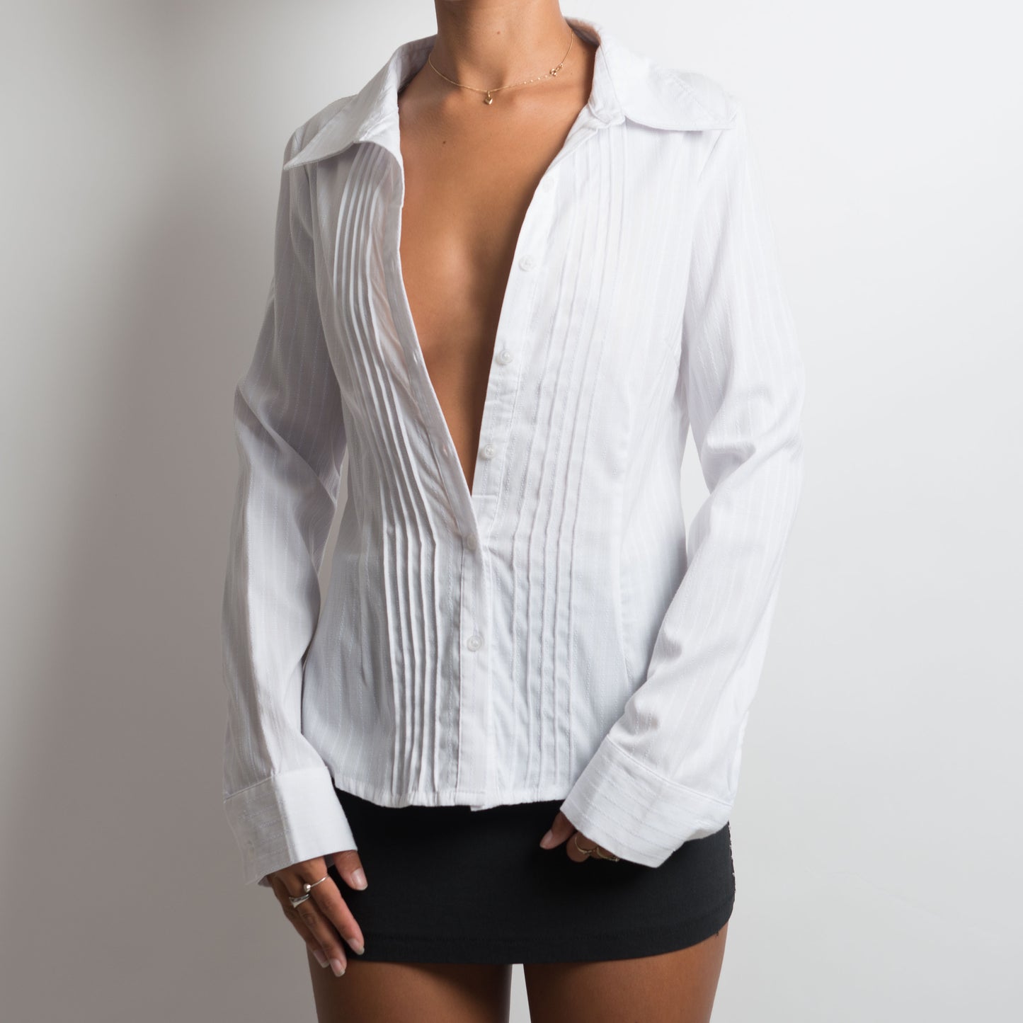 BLOUSE BLANCHE À RAYURES