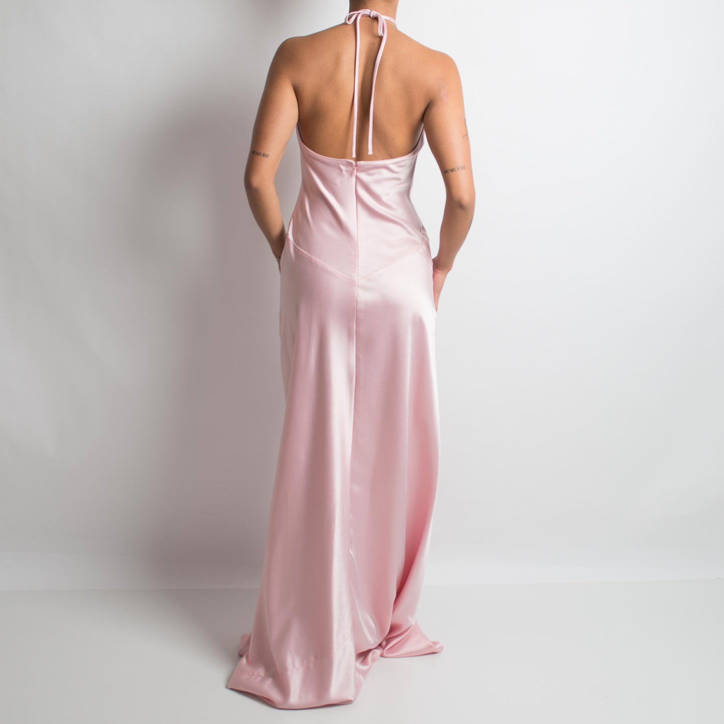 BLUSH MATTHEW EAGER GOWN