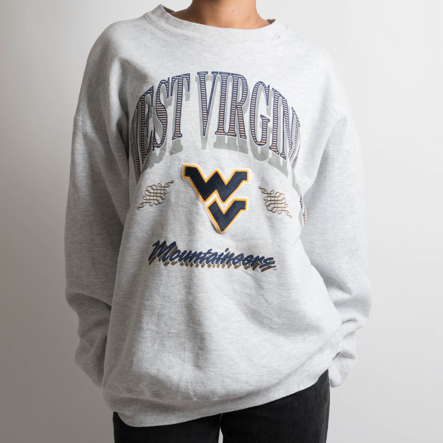 WEST VIRGINIA MOUNTAINEERS CREWNECK