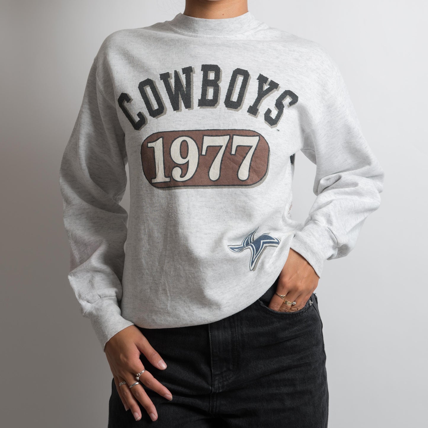 COWBOYS CREWNECK