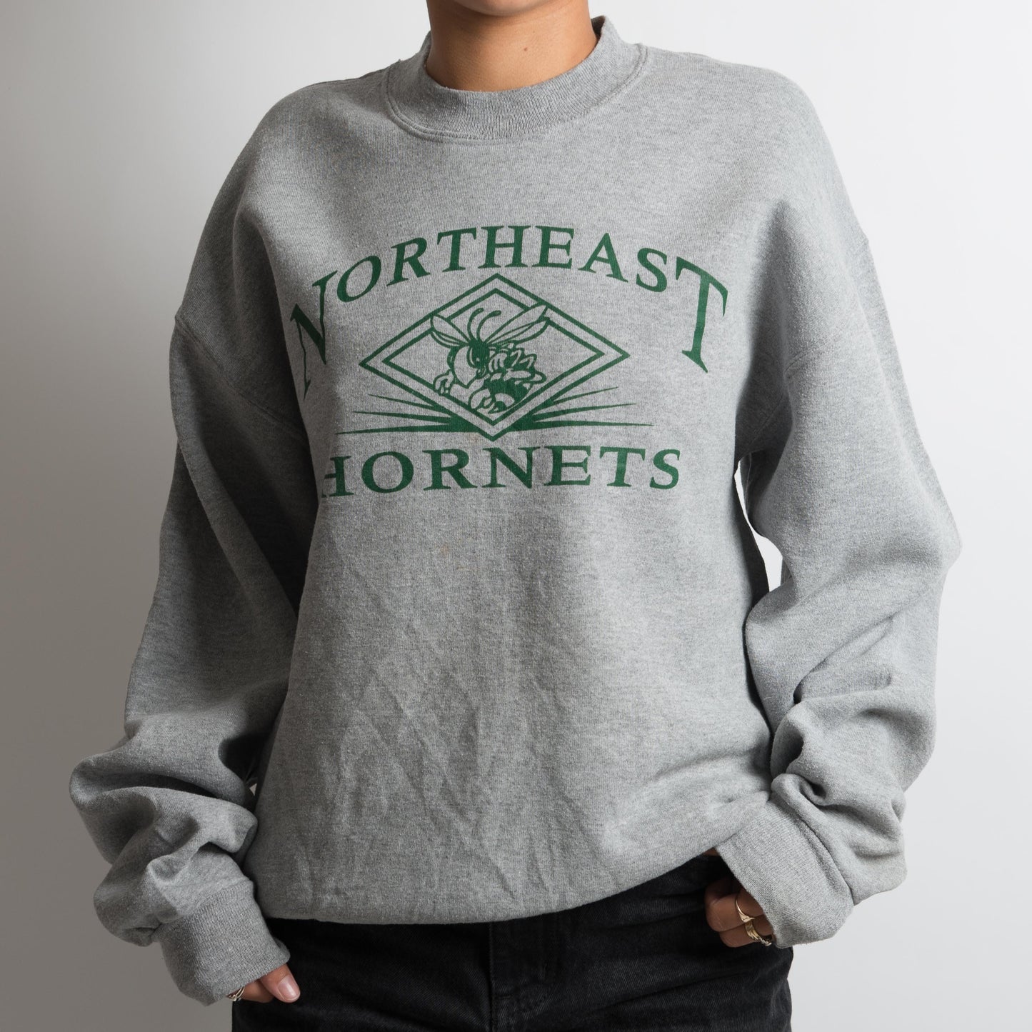 NORTHEAST HORNETS CREWNECK