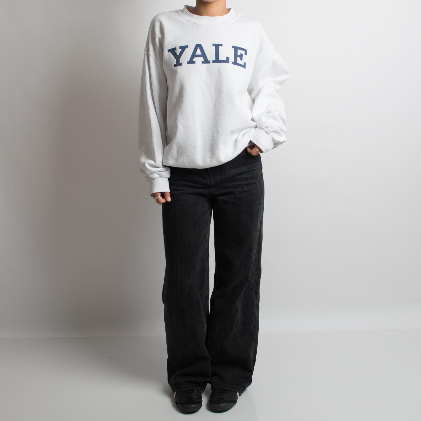 YALE CREWNECK