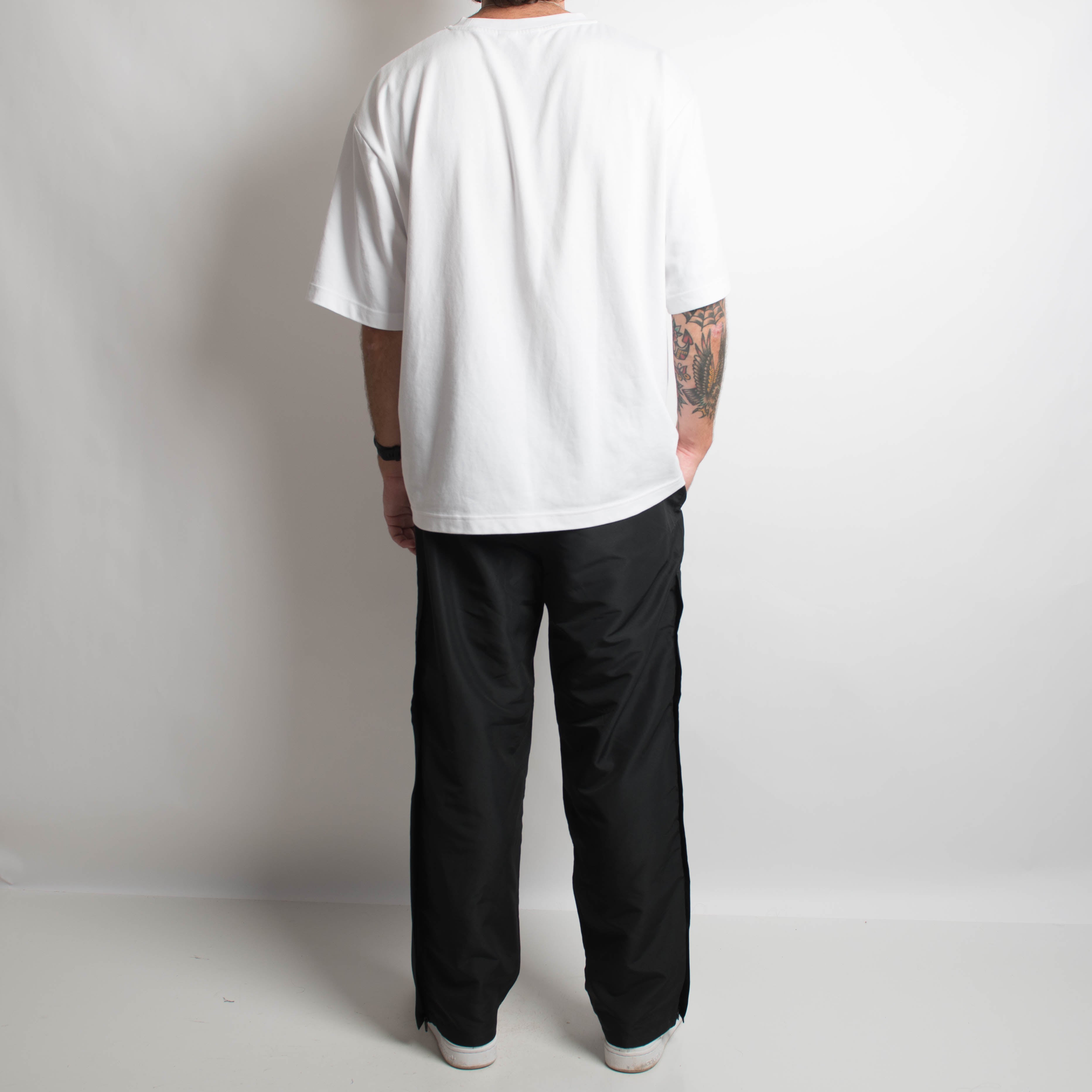 BLACK STRAIGHT LEG TRACKPANT