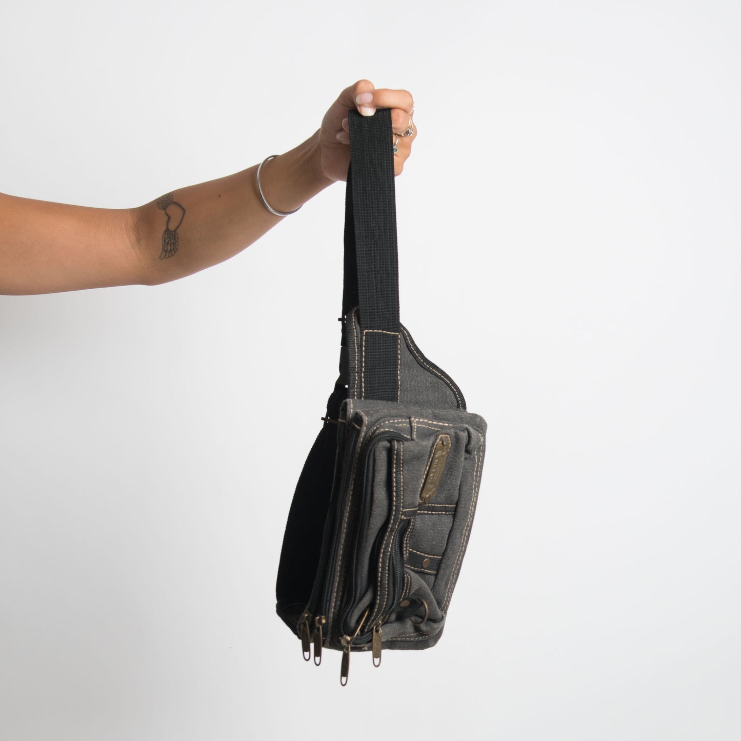 CANVAS BUM BAG