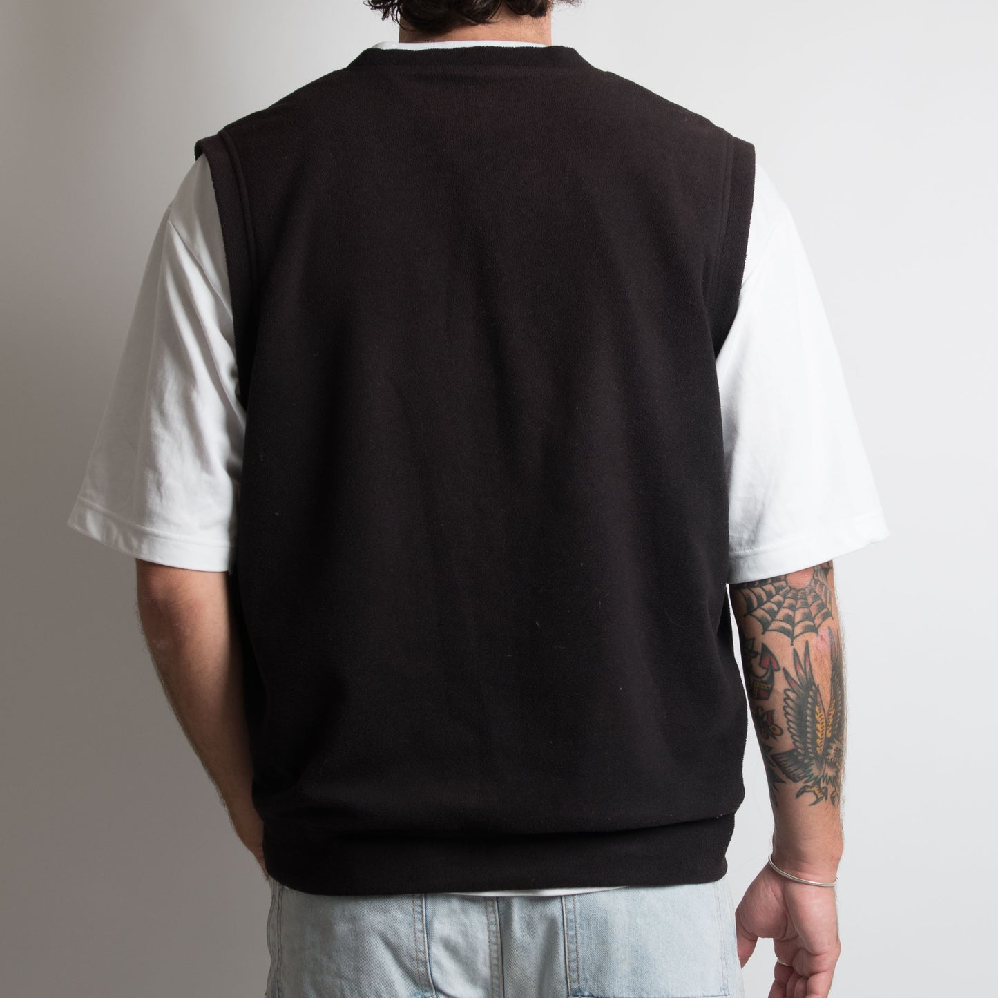 BLACK FLEECE VEST